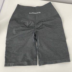 Alphalete amplify biker short size small